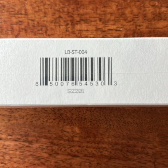 NIB Lorde + Belle Complete Kit Regen Pen with 30 daily cartridges & serum - Picture 15 of 15